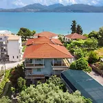 Nikoleta 5 Apartman Nikiána
